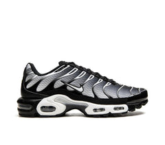NIKE AIR MAX PLUS