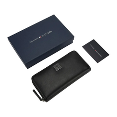 Tommy Hilfiger Leather Wallet