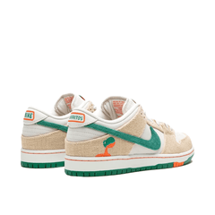 NIKE SB DUNK LOW