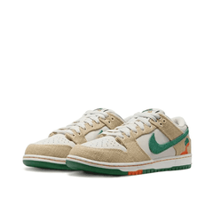 NIKE SB DUNK LOW