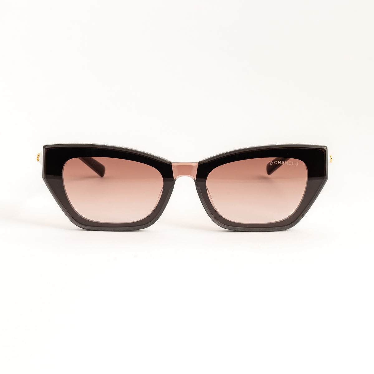 CHANEL LIGH BROWN
