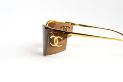 CHANEL BROWN