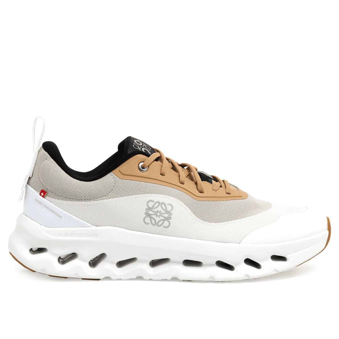 Beige / White