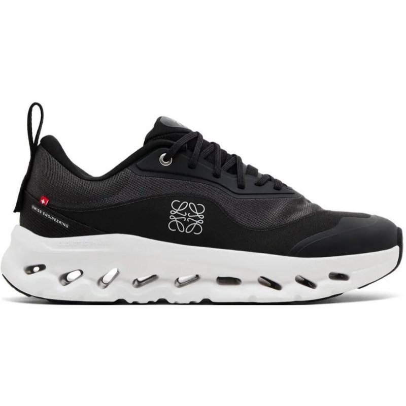 Black/White