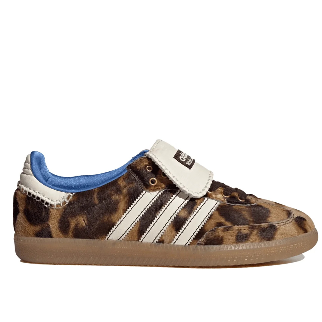 Leopard Print / White