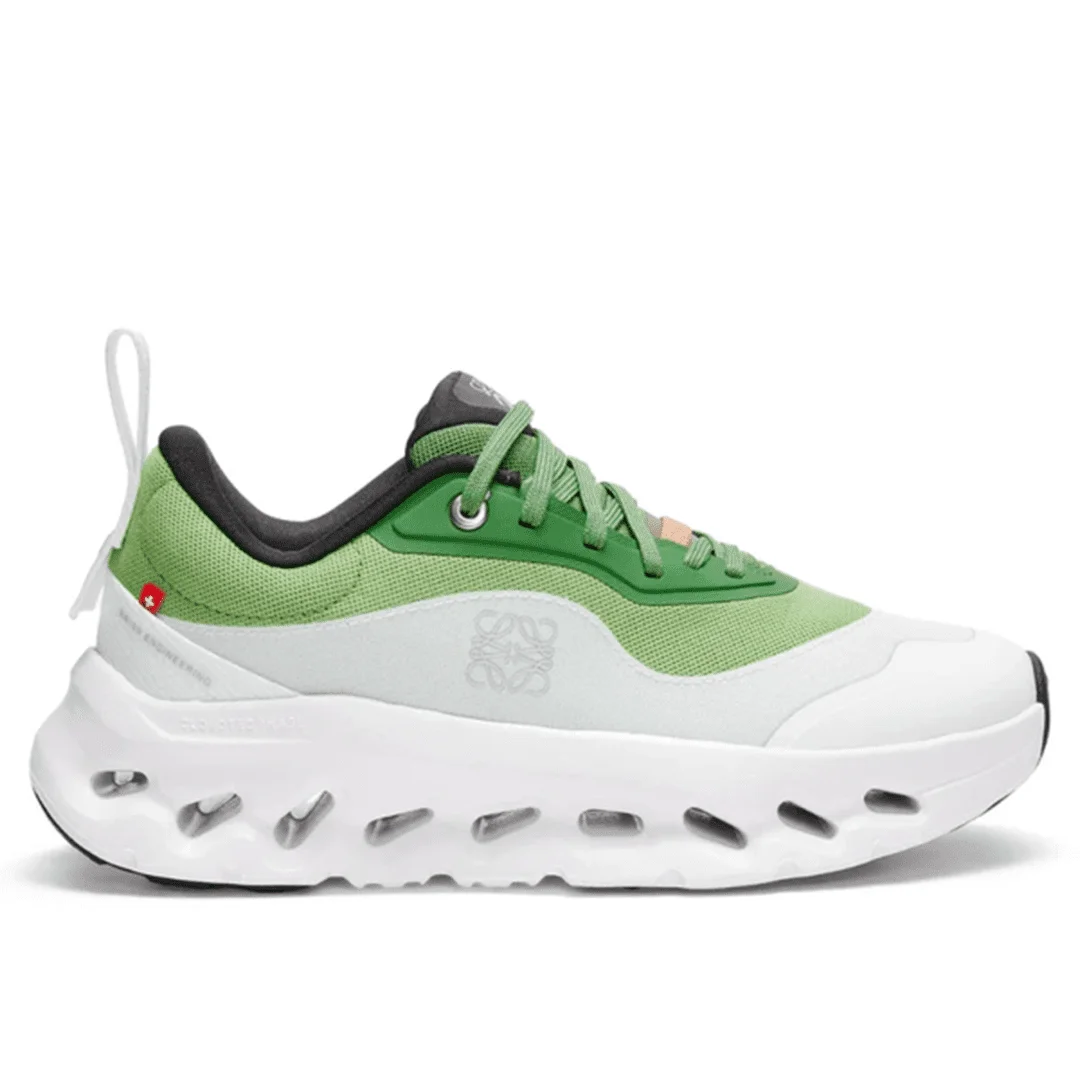 Green / White