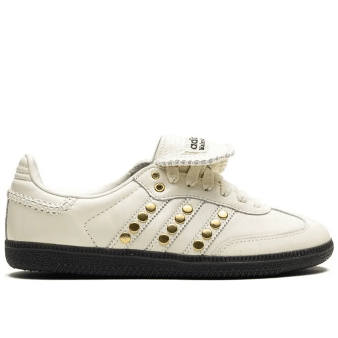 White / Gold