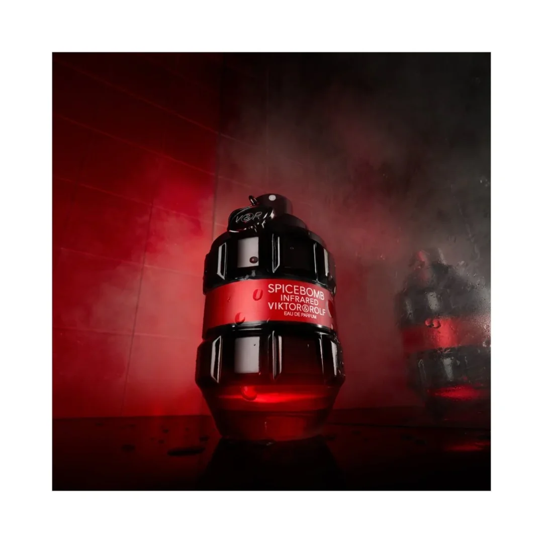 spicebomb-infrared-edp-m-viktor-rolf-471092